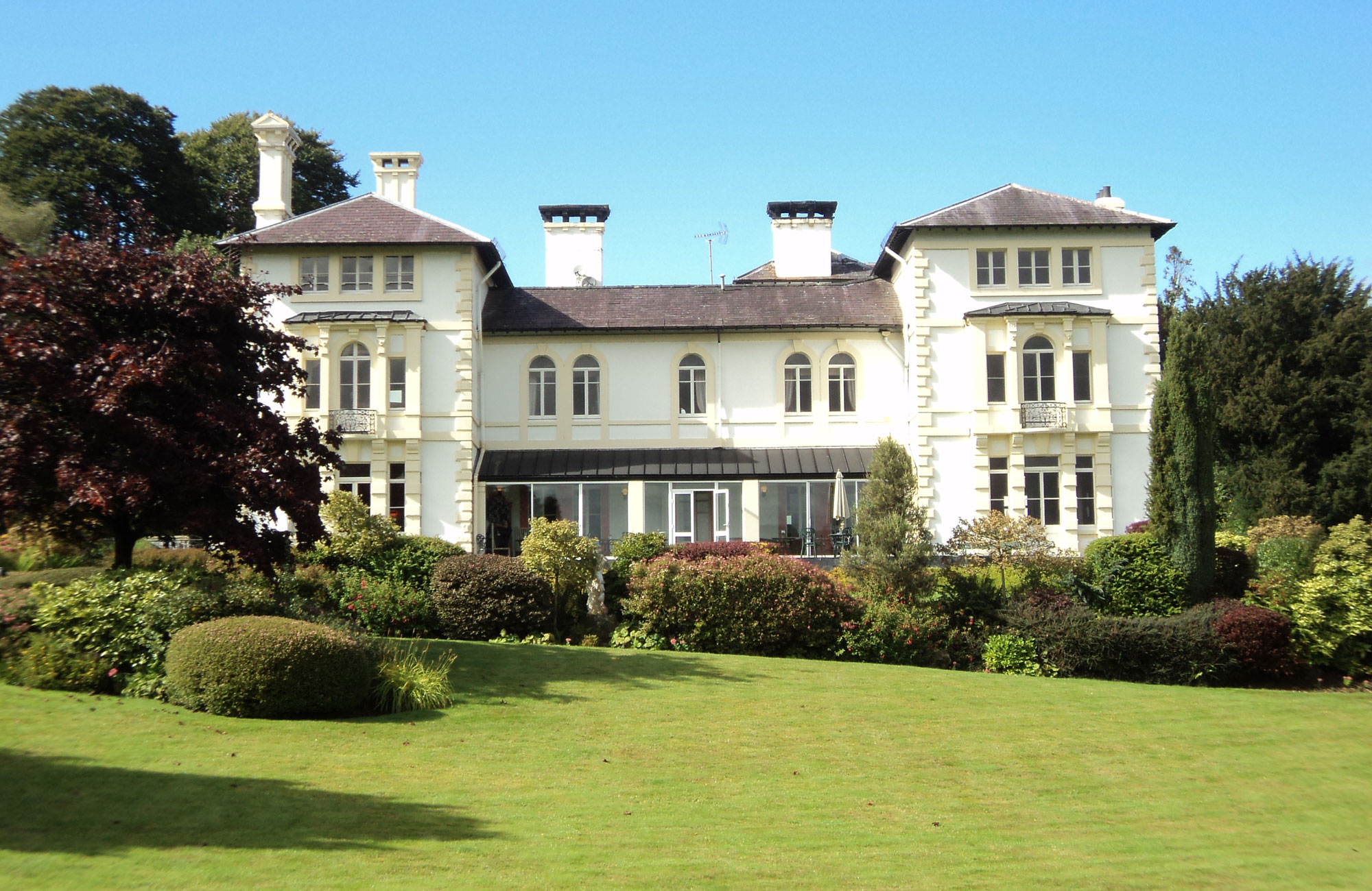 A Country House Hotel & Wedding Venue In Mid Wales The Falcondale