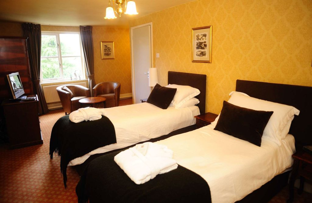 Large Double Rooms - Room 6